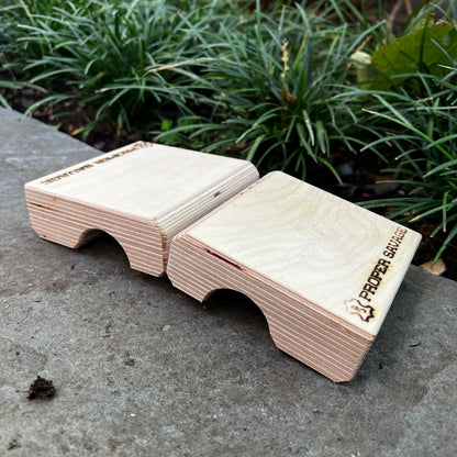 The Pinch Gripper - Classic - Layered Birch